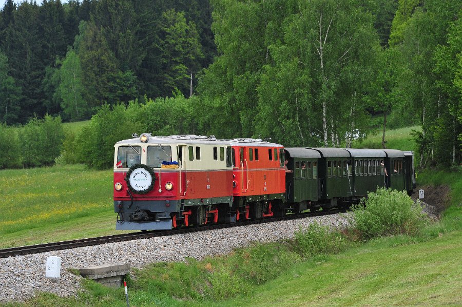 NÖVOG V5 und V12 Doppeltraktion 55